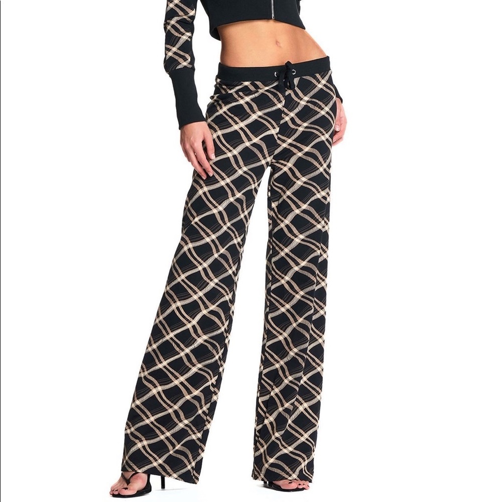 New (still in package) I.am.gia Pamela Pant
